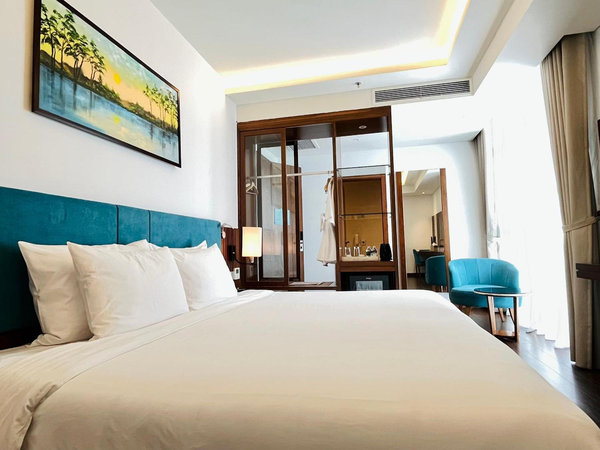 Maximilan Danang Beach Hotel Exteriér fotografie