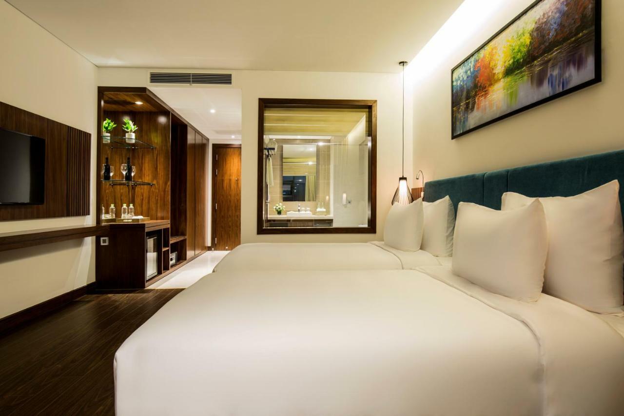 Maximilan Danang Beach Hotel Exteriér fotografie